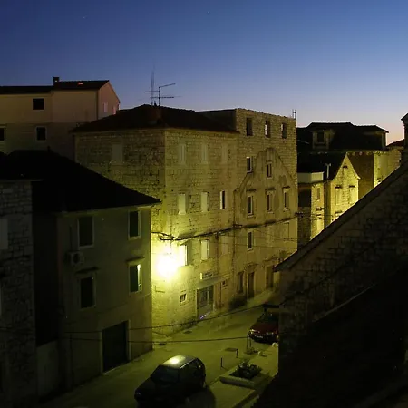 Madirazza Daire Trogir